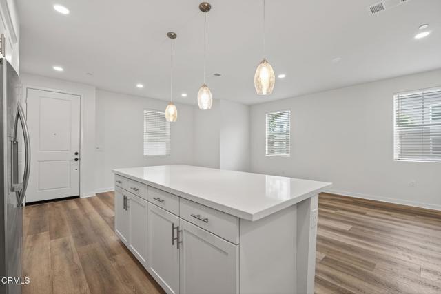 Detail Gallery Image 30 of 75 For 611 Winchester Dr, Oxnard,  CA 93036 - 3 Beds | 3/1 Baths