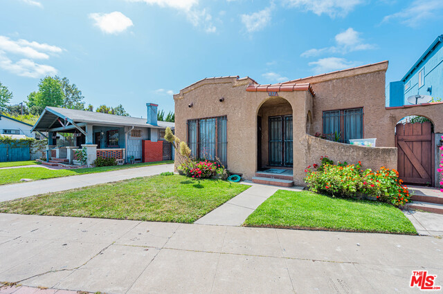 633 California Avenue photo 3