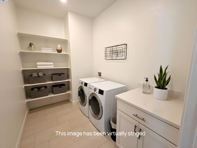 10349 Baldy Dr, Stockton CA: https://media.crmls.org/mediaz/2fe40d0c-39a3-42ea-84ee-356c1d1b95d1.jpg