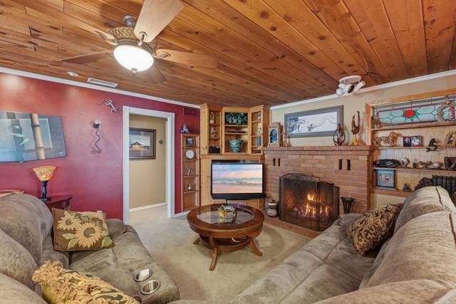 Detail Gallery Image 14 of 46 For 145 Barhaven Ln, Fallbrook,  CA 92028 - 3 Beds | 2 Baths