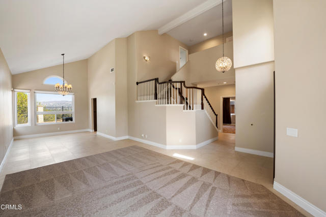 1347 La Culebra Circle, Camarillo CA: https://media.crmls.org/mediaz/2fe5328e-c87f-469c-a248-7e7233b2aa94.jpg
