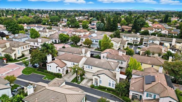 705 Otter Court, Fairfield CA: https://media.crmls.org/mediaz/2fe5bdcc-b138-4a9c-be2c-76bda987baae.jpg