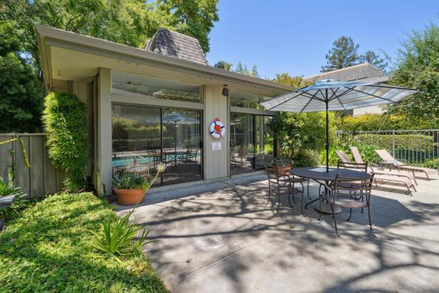 14333 Saratoga Avenue, Saratoga CA: https://media.crmls.org/mediaz/2fe63a3d-9820-4fe7-b4d6-b747d96612c9.jpg