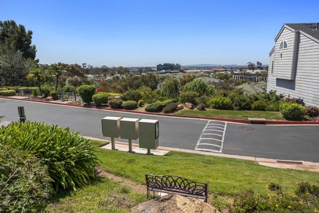 11061 Scripps Ranch, San Diego CA: https://media.crmls.org/mediaz/2fe692bb-9906-4d90-b95c-a0c7e643e711.jpg