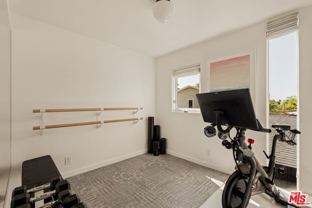 712 Nowita Place photo 14