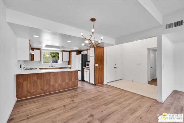 MLS #25594715PS image #22