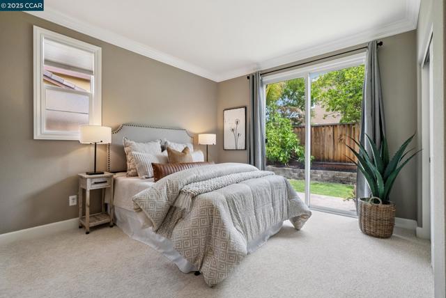 5269 S Montecito Dr, Concord CA: https://media.crmls.org/mediaz/2fe7db46-24da-4ffc-8529-fa02fa74d6f4.jpg