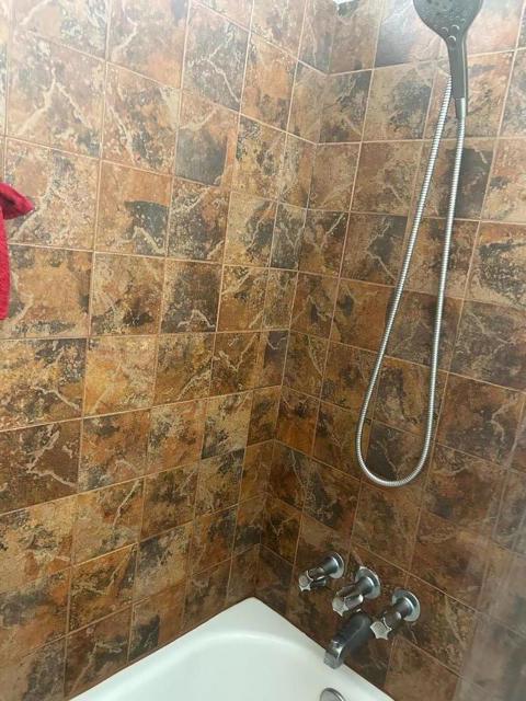 2270 Chester Drive, Tracy CA: https://media.crmls.org/mediaz/2fe93442-8ed8-4a92-9828-8cf5900d8d89.jpg