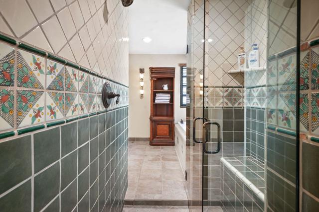 72275 Upper W Way, Palm Desert CA: https://media.crmls.org/mediaz/2feb1bff-085b-4c00-be7d-6b10193af854.jpg