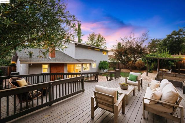 Image 34 of 41 For 7796 Surrey Ln