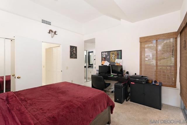 Image 15 of 31 For 12062 Calle De Medio  Unit 152