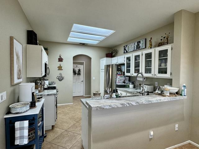 Image 8 of 23 For 37511 Golden Pebble Avenue