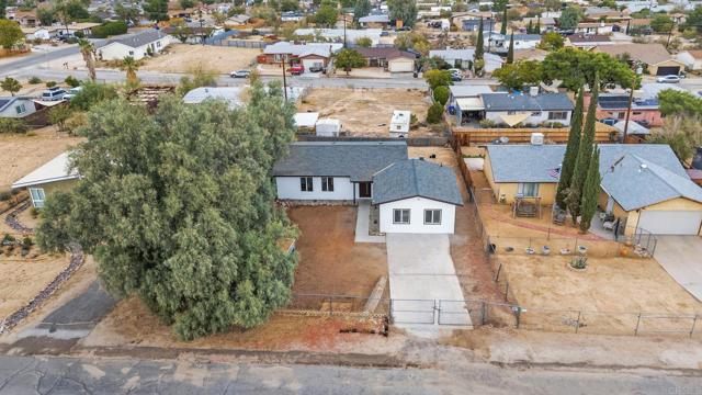 Detail Gallery Image 12 of 51 For 61610 Sunburst Dr, Joshua Tree,  CA 92252 - 3 Beds | 2 Baths