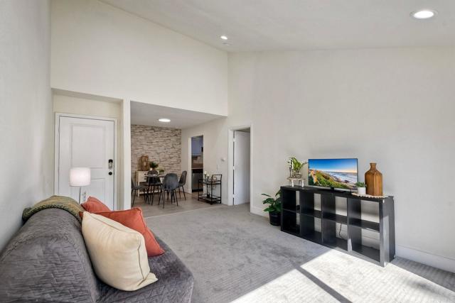 Detail Gallery Image 6 of 27 For 1350 N Escondido Bld #12,  Escondido,  CA 92026 - 1 Beds | 1 Baths