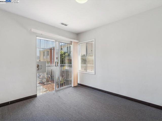 Image 12 of 22 For 3770 39th Ave