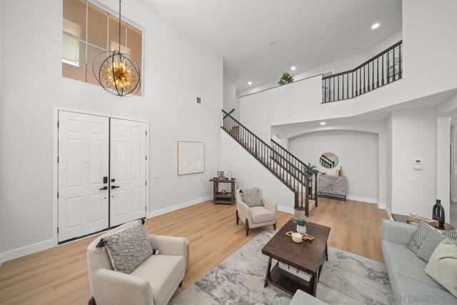 Image 4 of 30 For 1252 Surfwood Ln