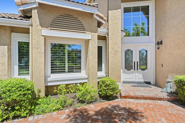 Detail Gallery Image 15 of 59 For 825 Robert Ln, Encinitas,  CA 92024 - 4 Beds | 3 Baths