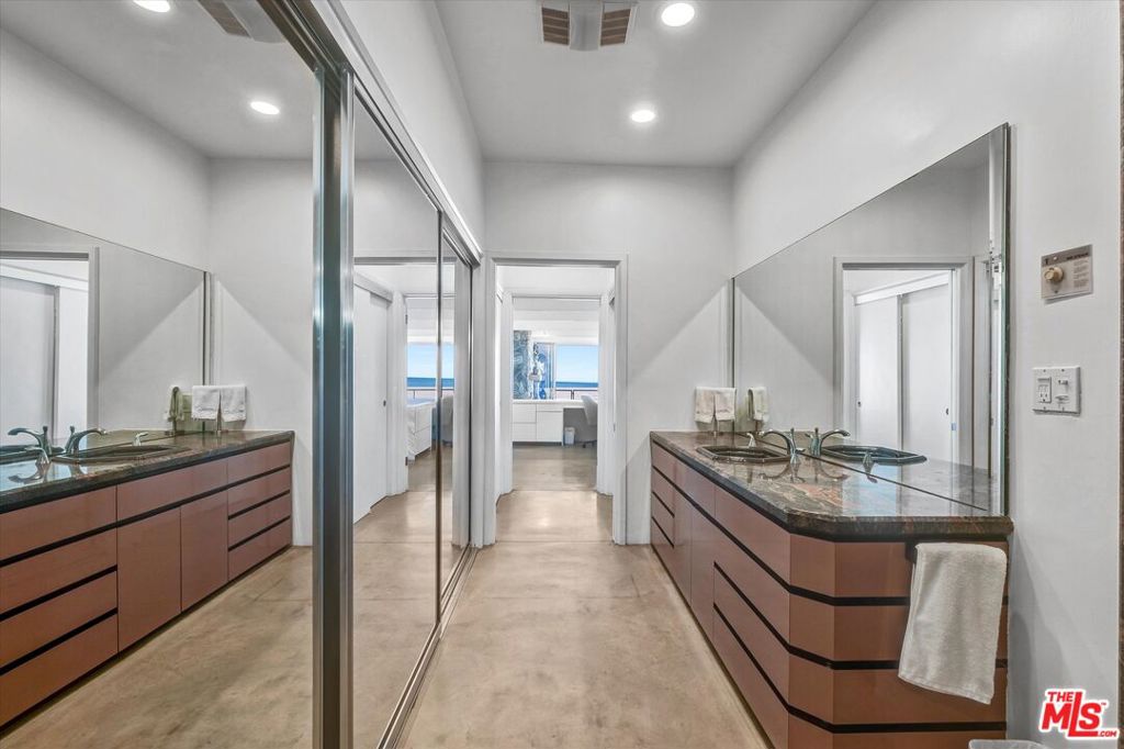 MLS #25600451 image #21