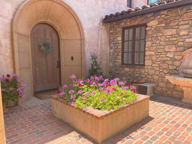 Detail Gallery Image 4 of 29 For 7083 Calle Portone, Rancho Santa Fe,  CA 92091 - 3 Beds | 3/1 Baths