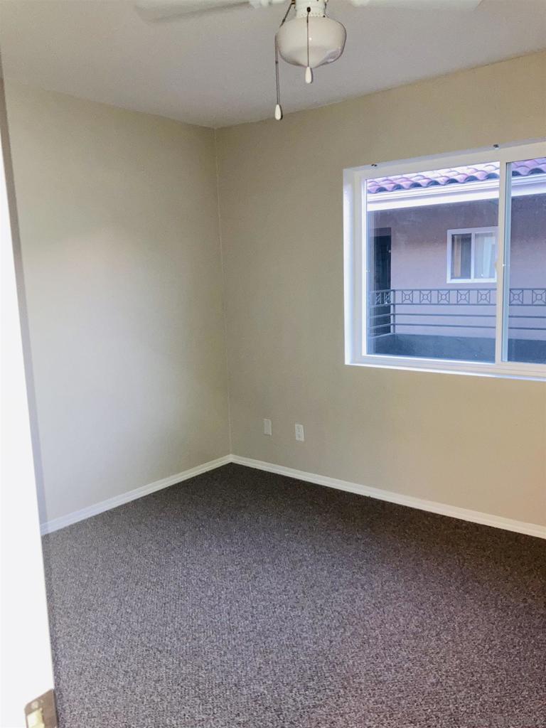 7405 Charmant Drive - photo 19
