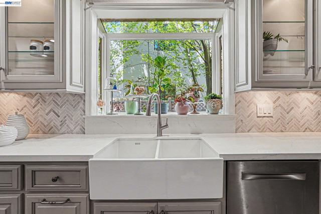 4275 QUAIL RUN PL, Danville CA: https://media.crmls.org/mediaz/2ff09ad3-0dd4-4917-a230-761ec8ae3680.jpg