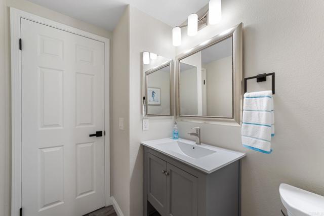 Detail Gallery Image 24 of 75 For 4913 Icaria Way, Oceanside,  CA 92056 - 2 Beds | 2/1 Baths