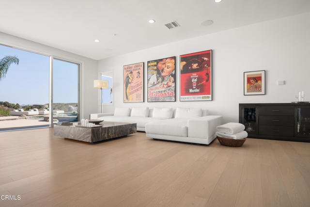 Detail Gallery Image 12 of 74 For 7216 Littler Ct, Moorpark,  CA 93021 - 5 Beds | 5/1 Baths