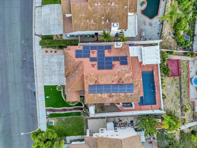 45703 Calle Ayora, Temecula CA: https://media.crmls.org/mediaz/2ff1fe74-6ced-4c27-9b68-1f31d10a578e.jpg