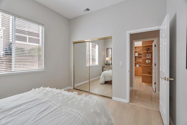 8845 Wine Valley Circle, San Jose CA: https://media.crmls.org/mediaz/2ff254a3-6169-4d38-8c09-5e92951d1968.jpg