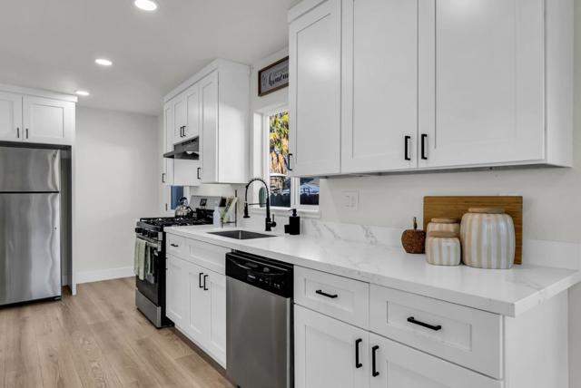 1539 E San Fernando Street, San Jose CA: https://media.crmls.org/mediaz/2ff28b9e-f4d1-4f97-b9b9-c847038046a5.jpg