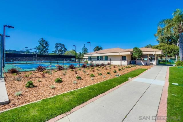 17937 Myrica Ln, San Diego CA: https://media.crmls.org/mediaz/2ff38239-7621-4778-b0f8-41422de6cda0.jpg