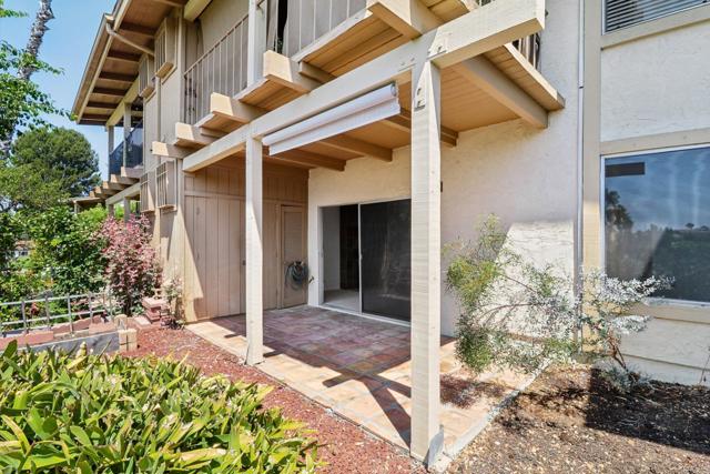 Detail Gallery Image 28 of 31 For 1964 Fairway Circle Dr, San Marcos,  CA 92078 - 2 Beds | 2 Baths