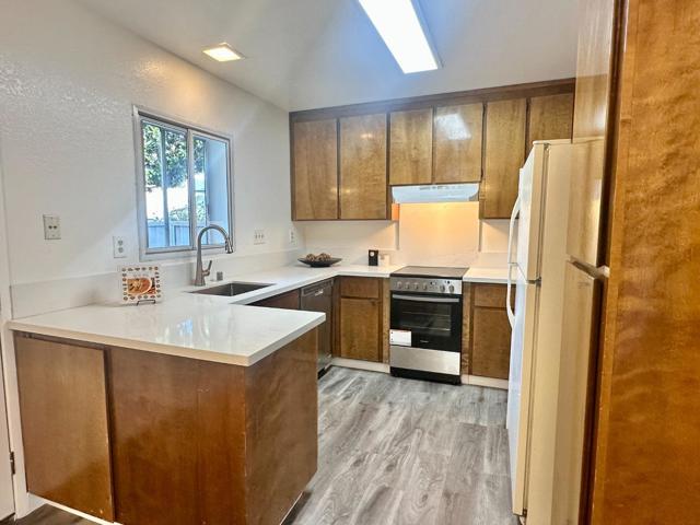 1031 Clyde Avenue, Santa Clara CA: https://media.crmls.org/mediaz/2ff5a3f8-7050-465d-8bee-9026dc1ddc9a.jpg