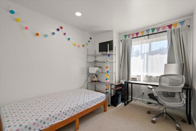 201 Shelley Avenue, Campbell CA: https://media.crmls.org/mediaz/2ff6d562-2fe3-407b-bf65-c4b8334f473c.jpg
