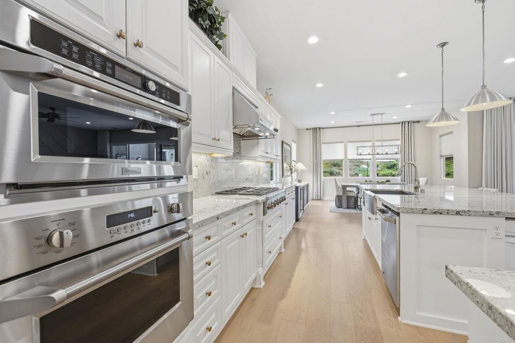 5468 Reef Circle - photo 11