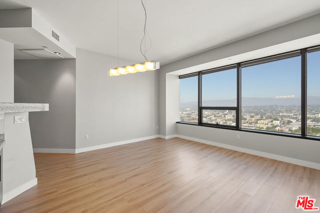 Image 3 for 1100 Wilshire Blvd #2703, Los Angeles, CA 90017