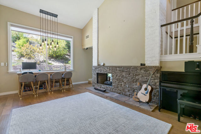 683 Triunfo Canyon Road, Westlake Village CA: https://media.crmls.org/mediaz/2ffaa6a6-984c-486e-a86a-5267656d3194.jpg