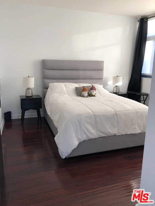 13045 Pacific, Los Angeles CA: https://media.crmls.org/mediaz/2ffb6dc4-d1c3-4ec9-89ae-54ffba2df99f.jpg