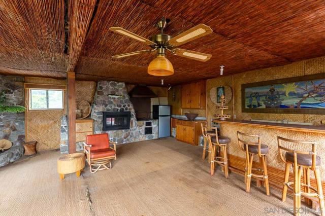 874 Hacienda Drive, El Cajon CA: https://media.crmls.org/mediaz/2ffc549a-5bfb-4bef-8c05-5c8f4fb1ac85.jpg