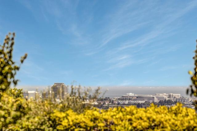 500 South Road, Belmont CA: https://media.crmls.org/mediaz/2ffc7765-0aa1-45c9-a9b9-648c2a218f30.jpg