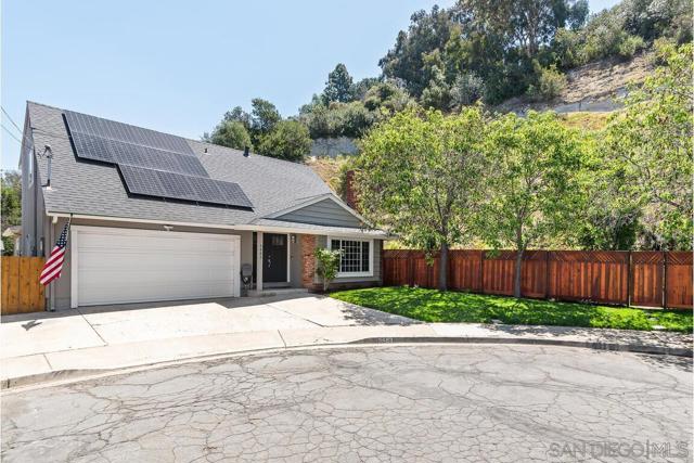 5483 Maisel Way, San Diego CA: https://media.crmls.org/mediaz/2ffc9947-0497-4475-ac57-12ed50ac116a.jpg