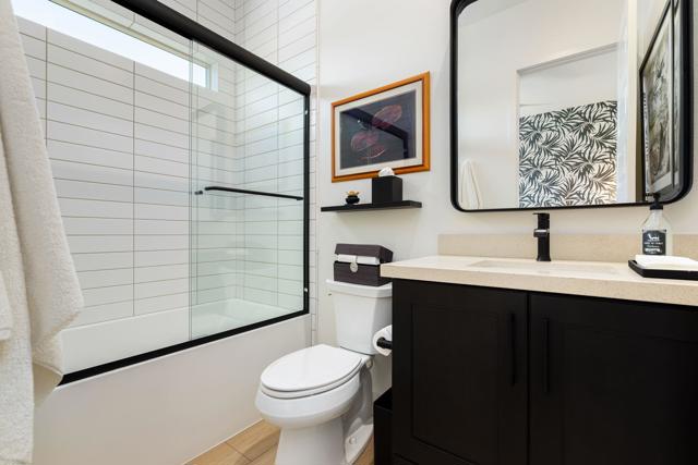 82460 W Mccarroll Drive, Indio CA: https://media.crmls.org/mediaz/2ffd5386-3727-4ee2-ab35-4220ea43f54f.jpg