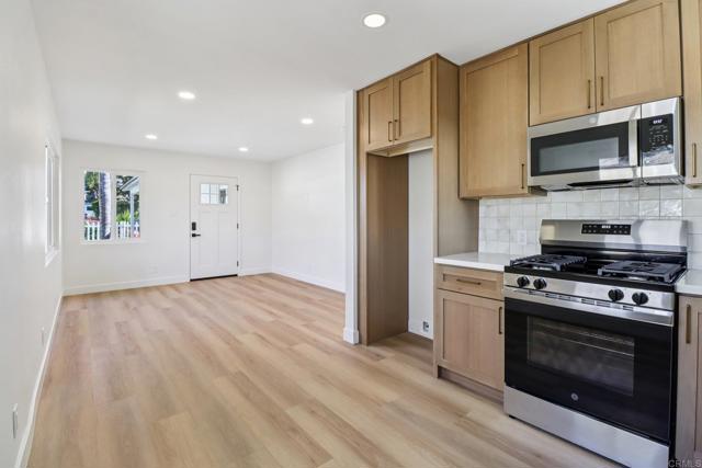 Detail Gallery Image 26 of 60 For 1909 11 S Freeman St, Oceanside,  CA 92054 - 4 Beds | 2 Baths