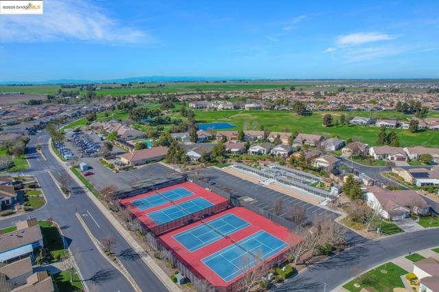 517 Marianna PL, Rio Vista CA: https://media.crmls.org/mediaz/2ffdfd6a-43be-42c7-9db0-951f1956dca8.jpg
