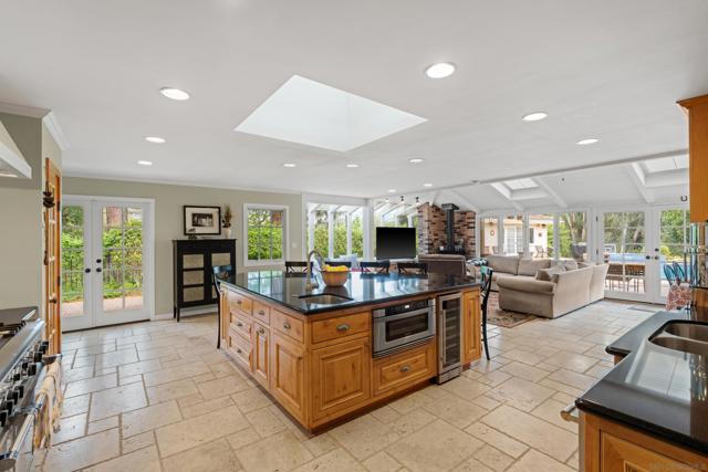 16327 Woodson View Rd, Poway CA: https://media.crmls.org/mediaz/30007710-4c1d-414a-a854-5492f5866a82.jpg