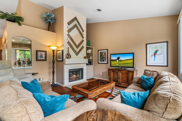 Image 10 of 36 For 76579 Sheba Way