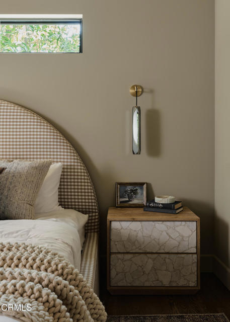 Detail Gallery Image 22 of 44 For 12406 La Maida St St, Los Angeles,  CA 91607 - 4 Beds | 4/1 Baths