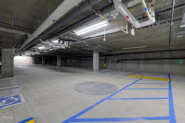 Detail Gallery Image 34 of 39 For 18900 Parthenia St #402,  Northridge,  CA 91324 - 1 Beds | 1 Baths