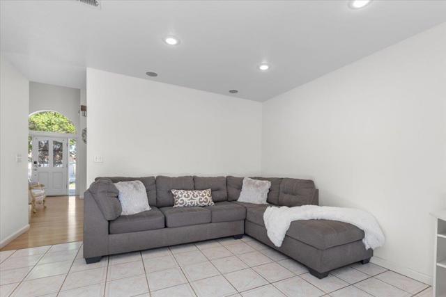 1611 Sierraville Avenue, San Jose CA: https://media.crmls.org/mediaz/30021ed6-d598-4e9b-a22f-4e9ea9a6c050.jpg