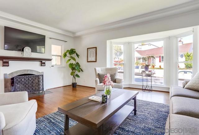 Image 5 of 39 For 4550 Norma Dr.